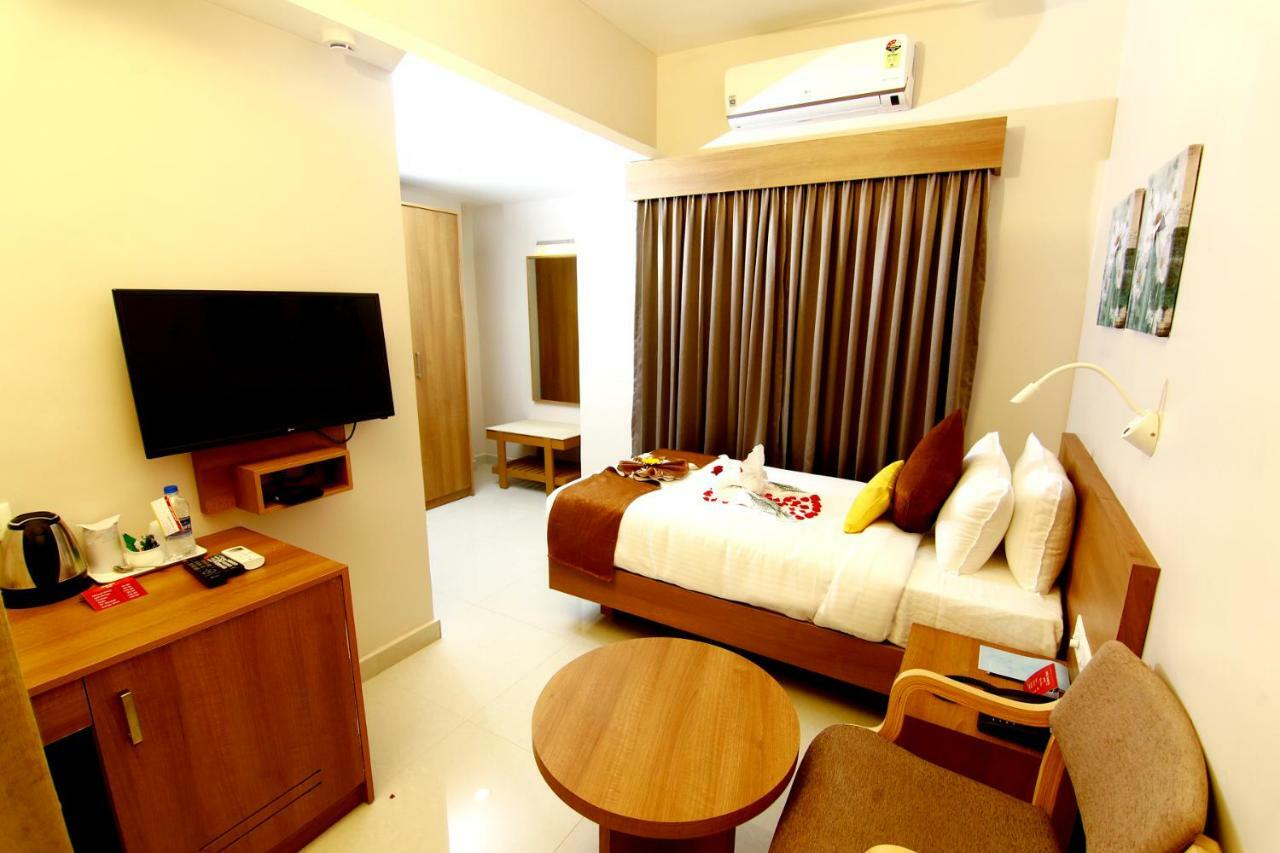 Hotel Panacea Ventures Kollam Exterior foto